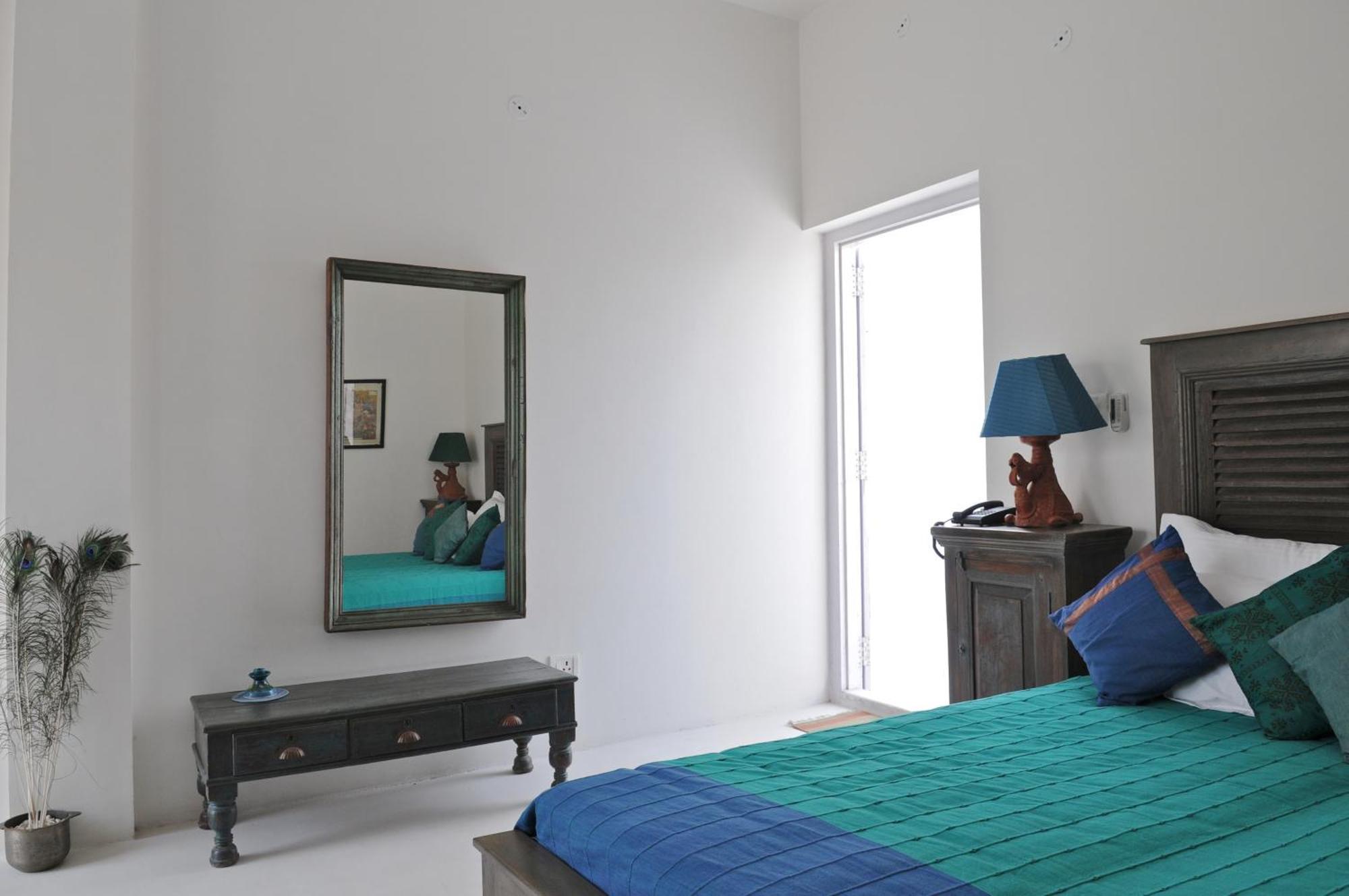 Savista Retreat Hotel Jaipur Bagian luar foto