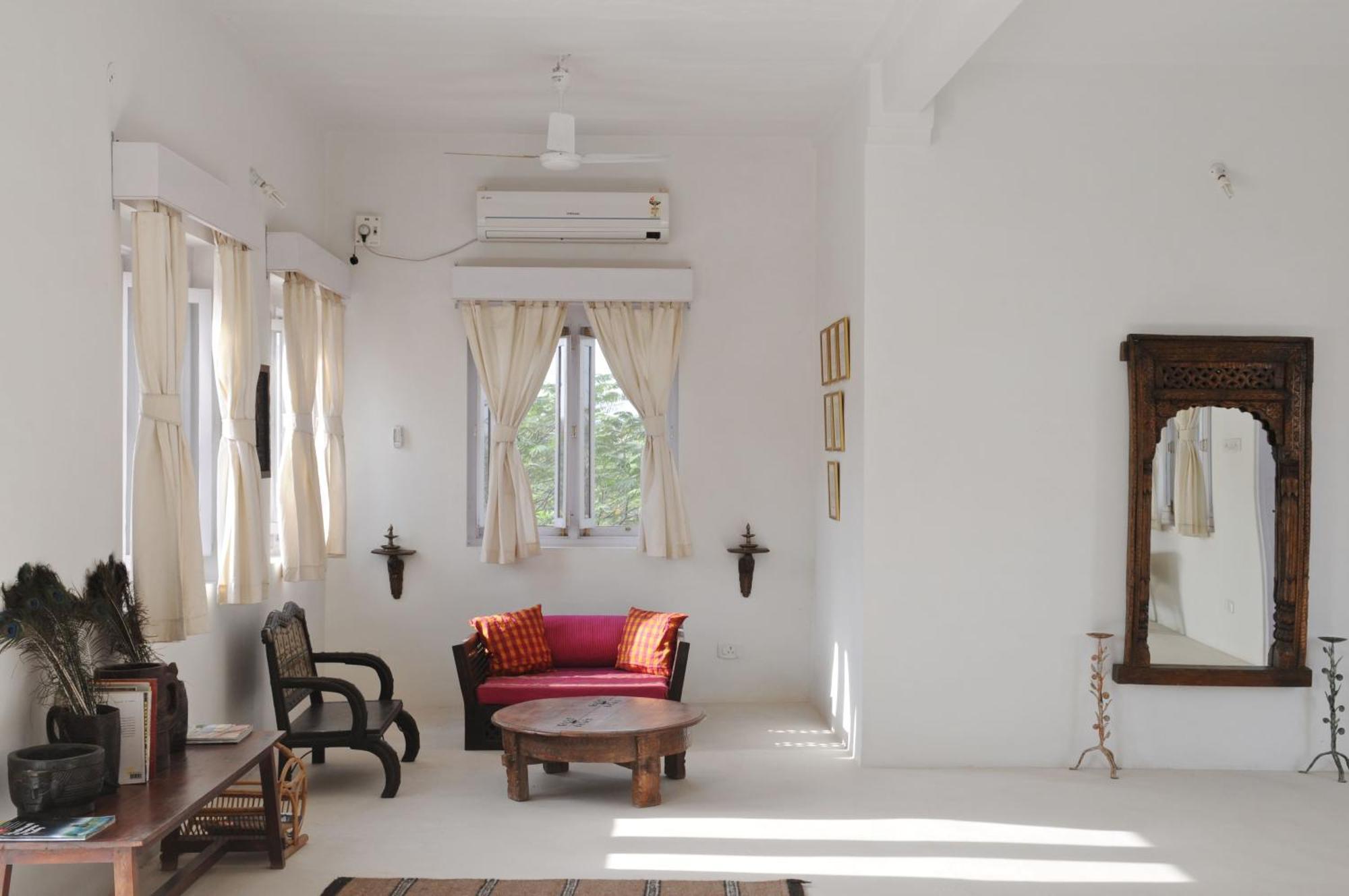 Savista Retreat Hotel Jaipur Bagian luar foto