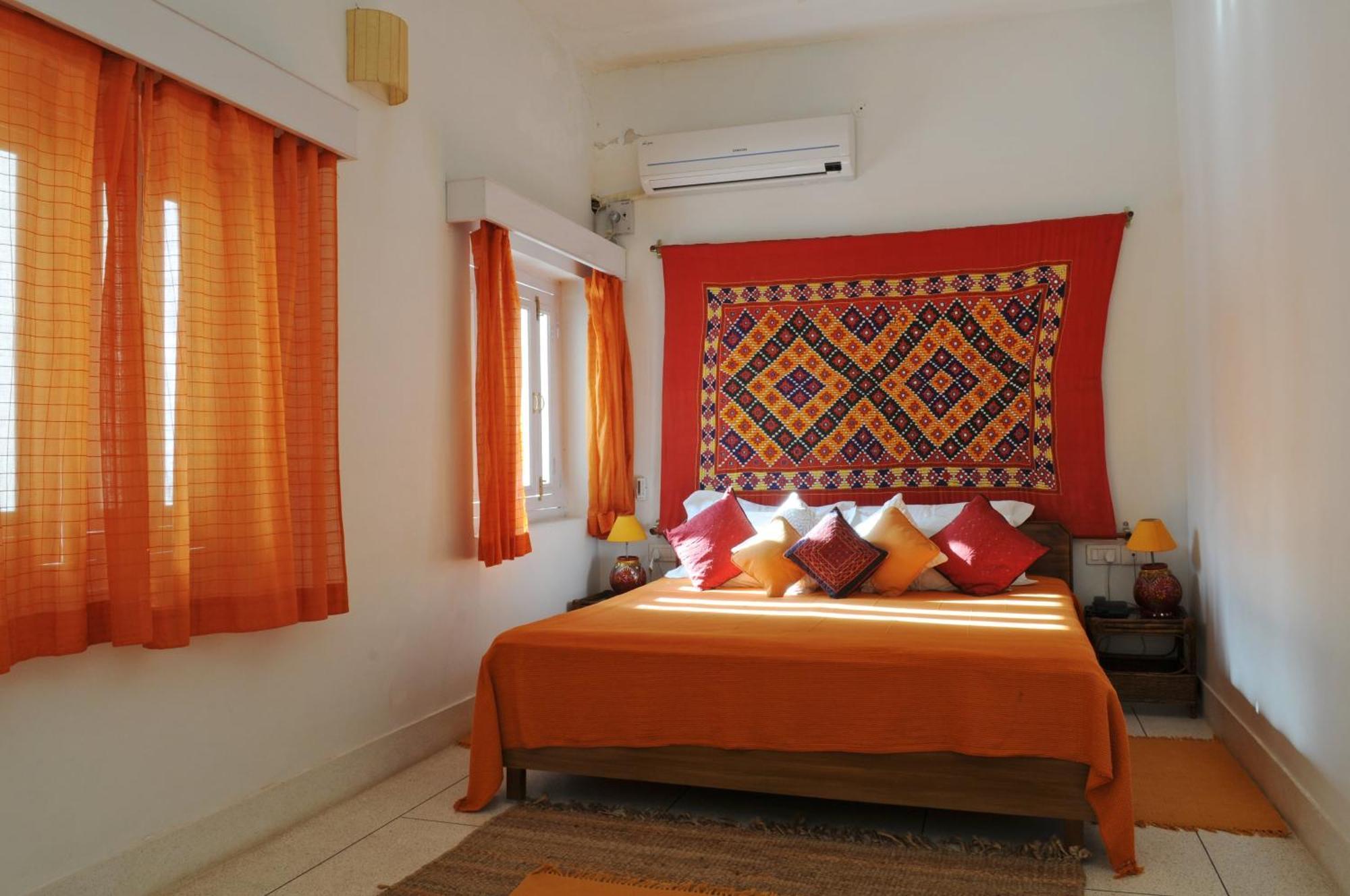 Savista Retreat Hotel Jaipur Bagian luar foto