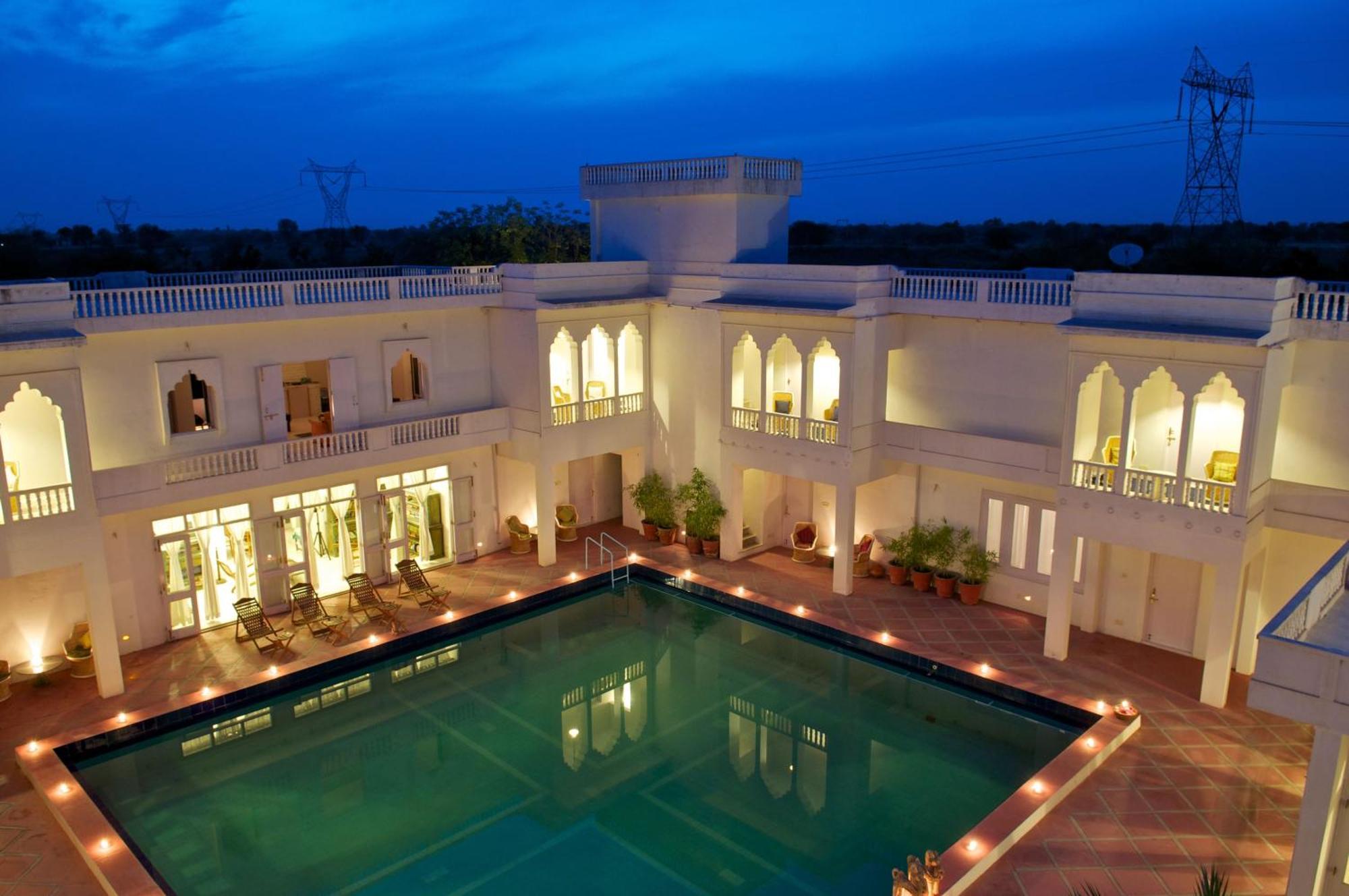 Savista Retreat Hotel Jaipur Bagian luar foto