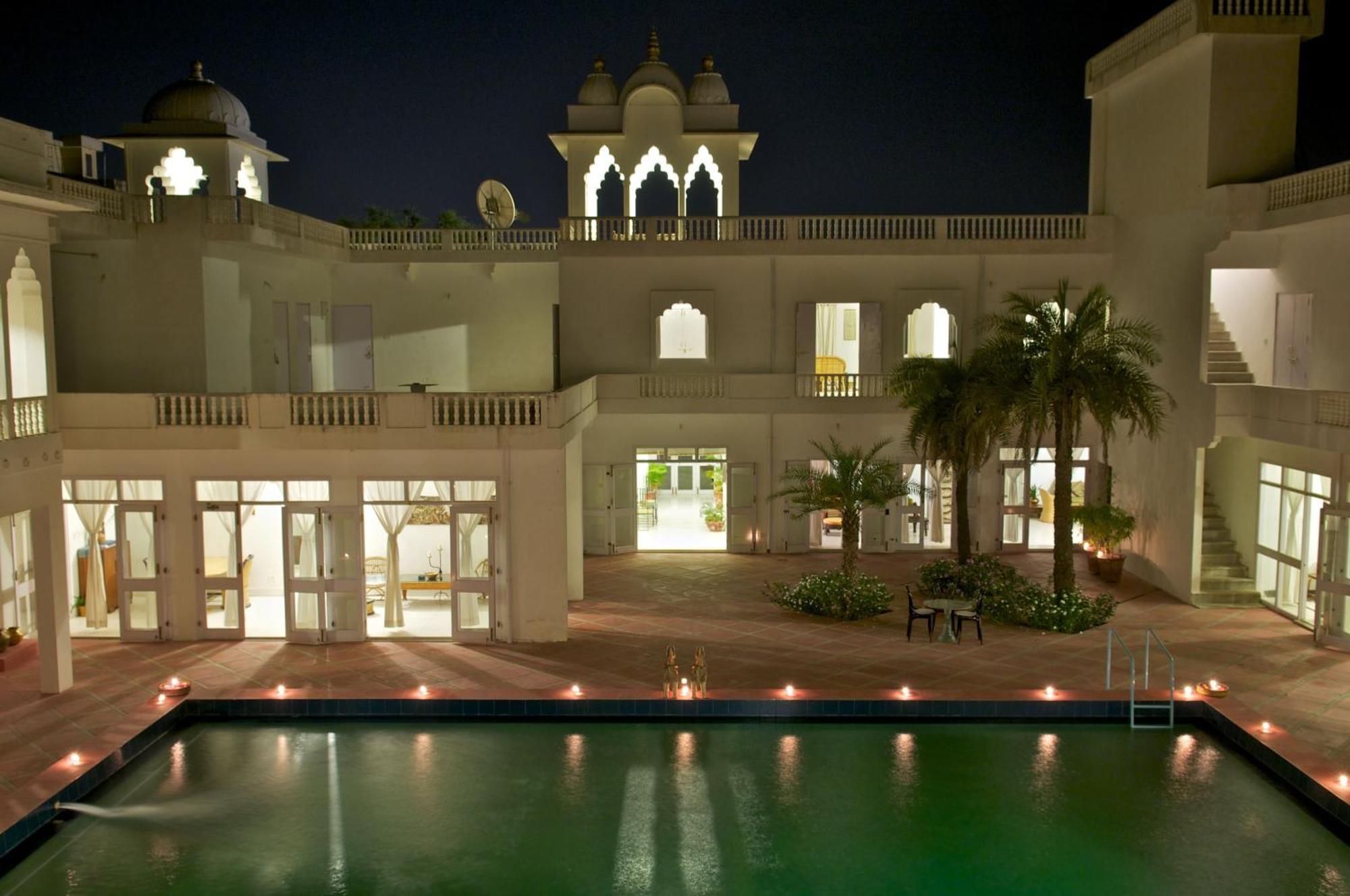Savista Retreat Hotel Jaipur Bagian luar foto