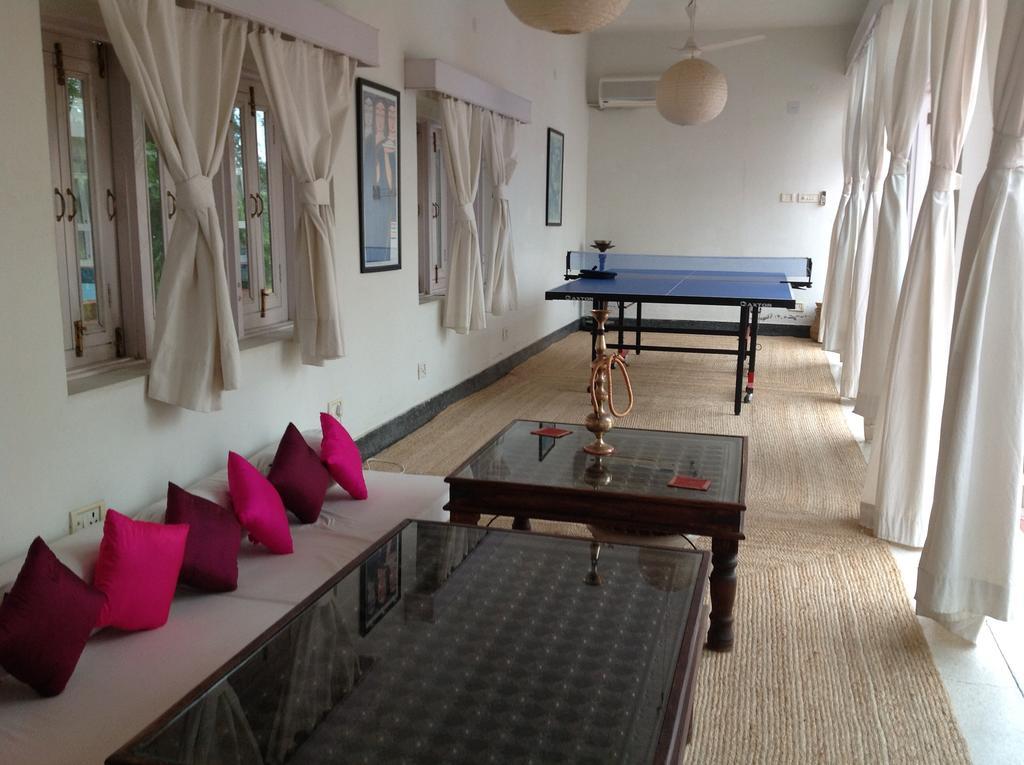 Savista Retreat Hotel Jaipur Bagian luar foto