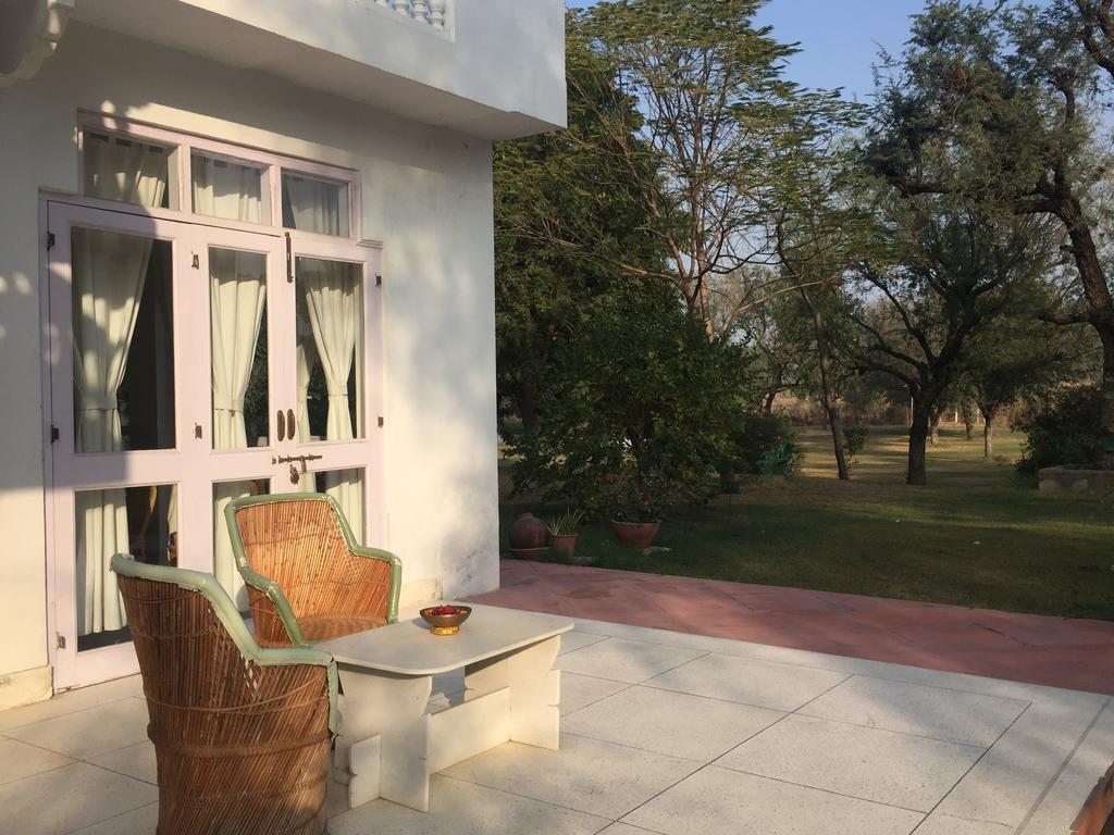 Savista Retreat Hotel Jaipur Bagian luar foto